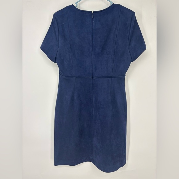 NWOT Calvin Klein Faux-Suede Button-Trim Sheath Dress in Navy Blue 10 - Picture 6 of 6